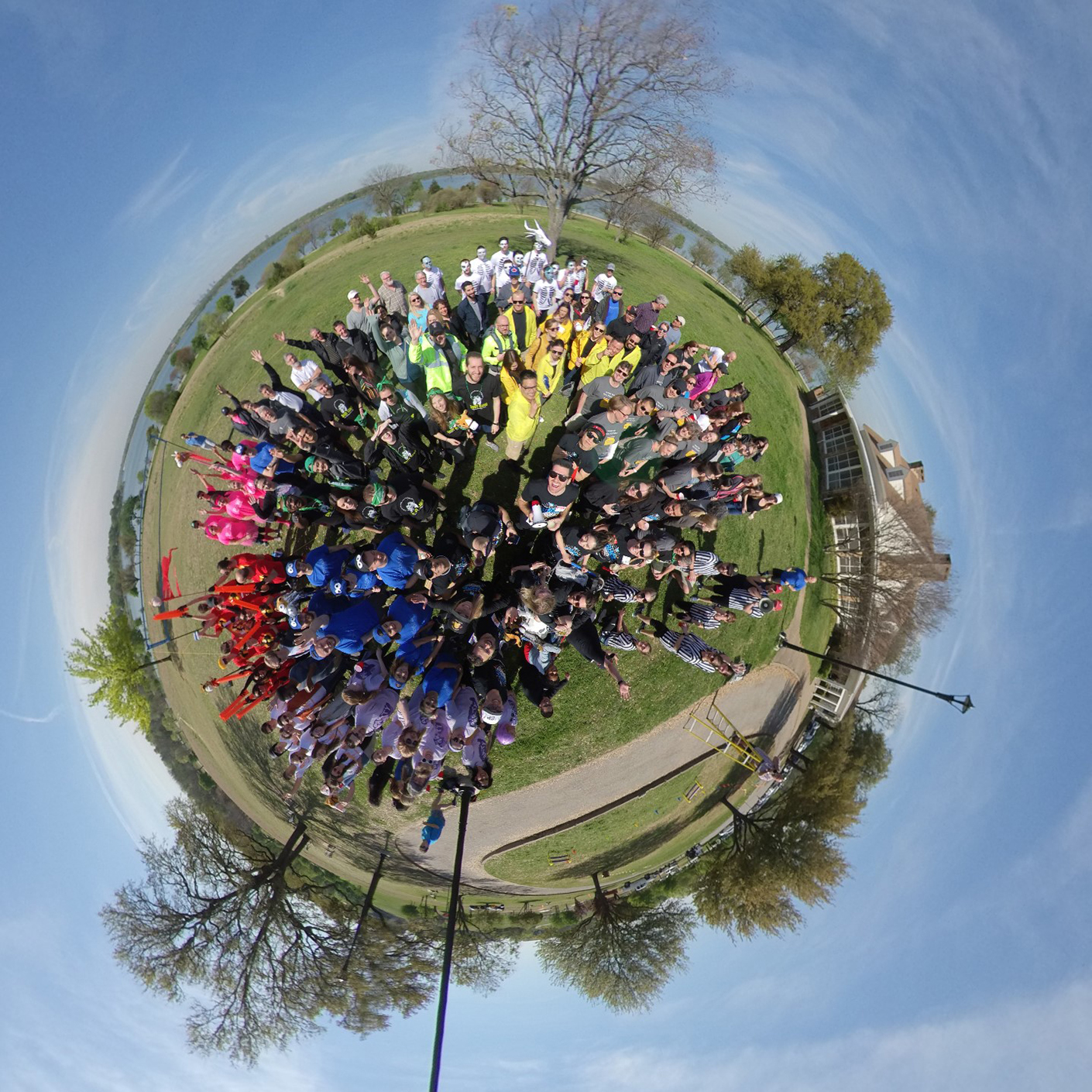 360 group photo